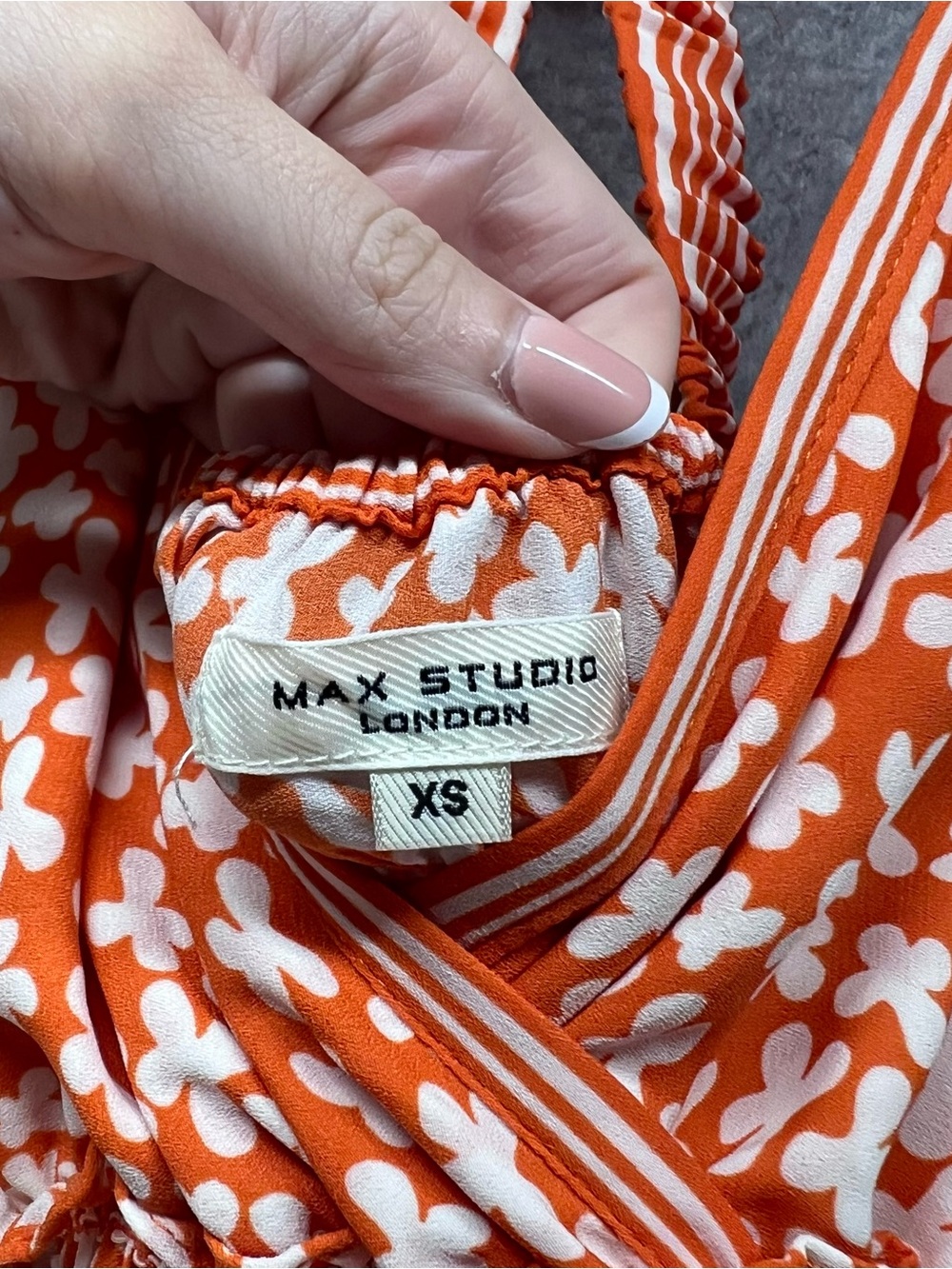 Max Studio Orange and White Floral Maxi Dress - Picture 6 of 11